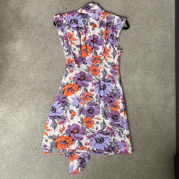 Silk Floral Wrap-Around Dress Anthropologie - Picture 2 of 5
